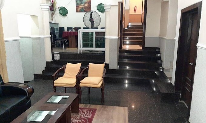 Calabar Cabina | Howard Lodgings and Leisure