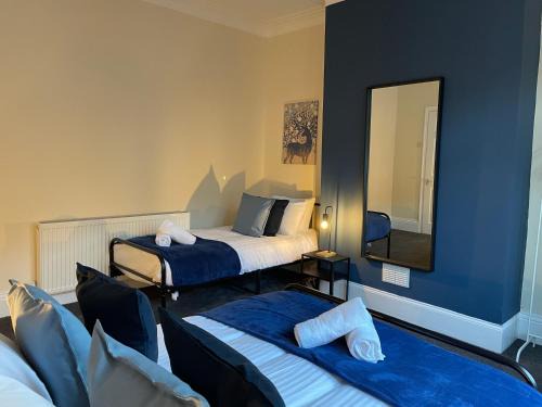 Gateshead Apartamento | Howe - Newly refurbished 2 bedroom flat Free Parking