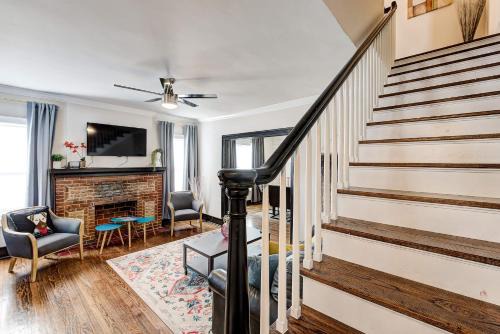 Lincoln Terrace Apartamento | Howes Capitol I - Sleek & stylish walk to OU Med