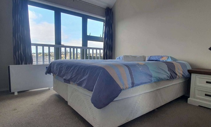 Cockle Bay Cama Y Desayuno | Howick Seaview Studio