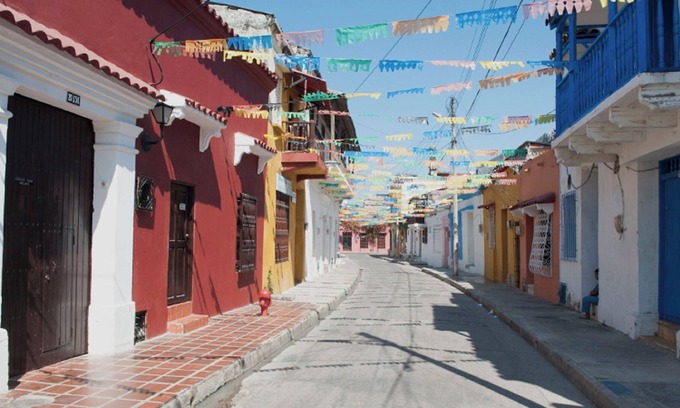 Cartagena Walled City Cabina | Hpt-sc2 Hotel Room In Getsemani With Pool, Breakfast And Wifi