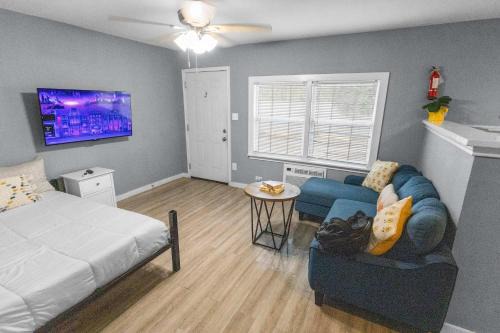 Park Place Apartamento | HTX Economy 1BD Apt I Parking Near Highway