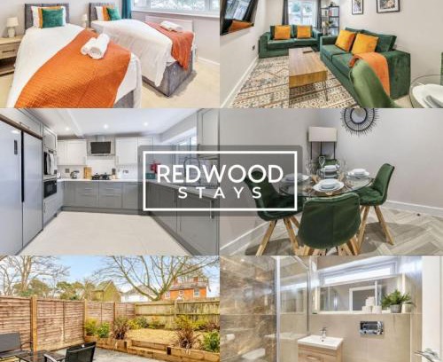 Rushmoor District Casa | HUGE 5 Bed 3 Bath House For Contractors & Families, X2 FREE PARKING, FREE WiFi & Netflix By REDWOOD STAYS