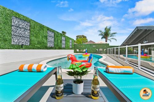 Del Cerro Casa | Huge 7BR Estate with Pool, Guest House and Game Room
