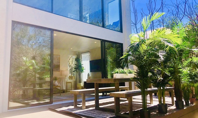 Hancock Casa | Huge Deck Overlooking Waller Creek & Lush Backyard