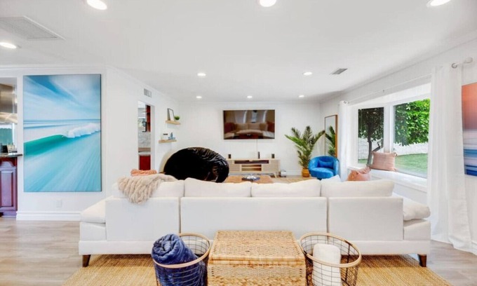 Del Obispo Casa | 462) Huge home with Pickleball court and Pool!