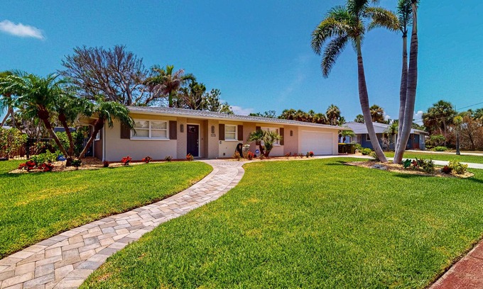 Ringling Estates Casa | Huge Home with Pool, Home Office, & Sunroom | Walk to Lido Beach