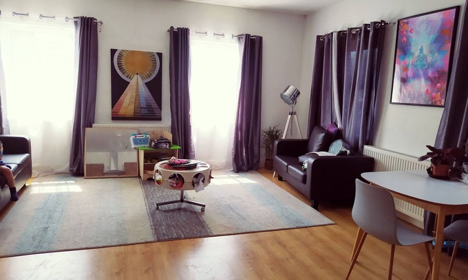 Markhouse Apartamento | Huge luminous 1 bed flat in East London