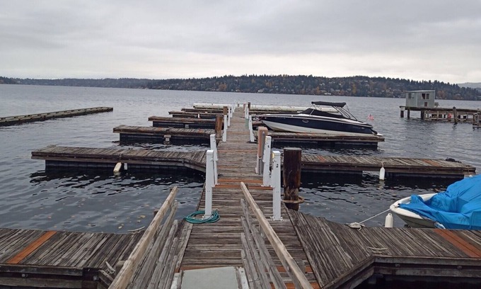 Seattle Metro Area Apartamento | Huge Water-front Studio Ready for Your Romantic Stay！