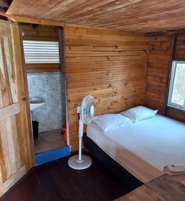 Bocachica Hotel | Hugos Place Baru