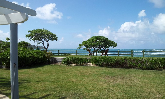 Laie Casa | PRIVACIDAD DE LA PLAYA DE HUKILAU