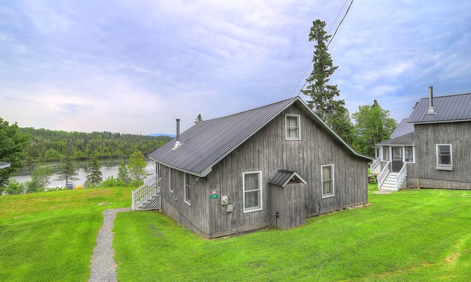 Rangeley Casa | ¡Hunter Cove Cabin # 3 en la comunidad de Hunter Cove Cabins!