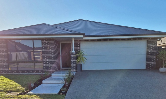 Bellbird Casa | Hunter Valley escape- 5 mins to the local wine region and 10 mins to centre.