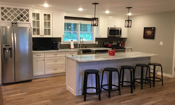 Jewett Center Casa | Catskill Getaway- HUNTER & WINDHAM! Hermosa, acogedora y nueva casa privada