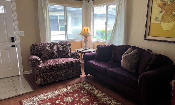 Huntington Beach Condominio | Huntington beach condo centrally located 15 minutes from beach, 5 min to freeway