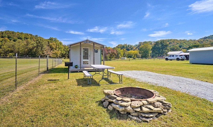 Winona Apartamento | Huntsville Cabin w/ Fire Pit, ATV Authorized Route