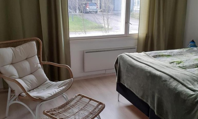 Kalajoki Casa | Huone Seesteisessä Mummolassa