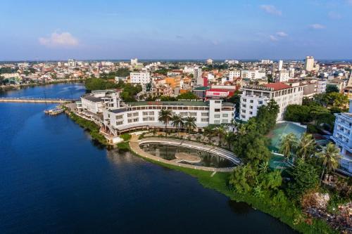 Hue City Centre Complejo | Huong Giang Hotel Resort & Spa