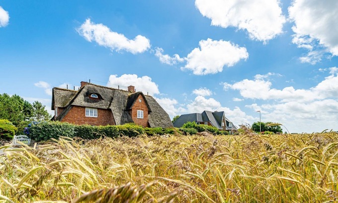 Morsum Casa | Hüs bi Koog 1 - Vacation under thatch for up to 5 people.