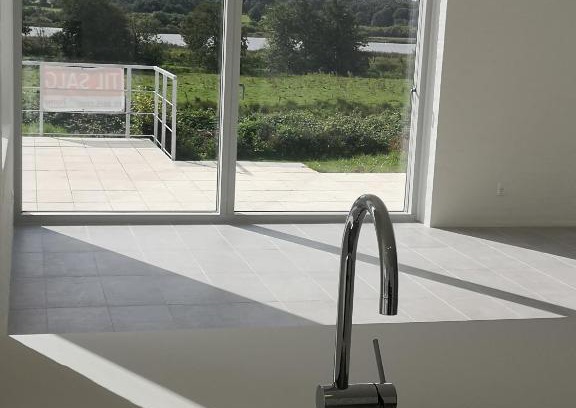 Brabrand Apartamento | Hus med søudsigt
