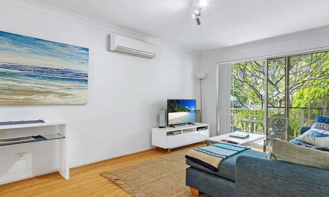 Huskisson Casa | Huskisson Beach Holiday Villa by Experience Jervis Bay