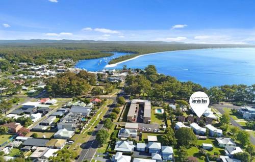 Huskisson Casa | Huskisson Beach Holiday Villa by Experience Jervis Bay
