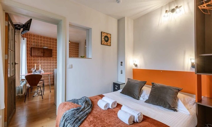 Heilig Kerst Apartamento | Huswell - Characterful apartment in central Ghent