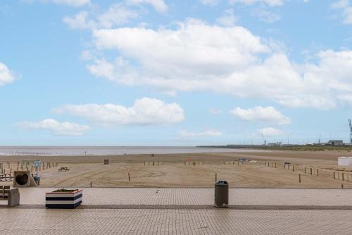 Lissewege Apartamento | Huswell - Seaview apartment with spacious terrace in Zeebrugge