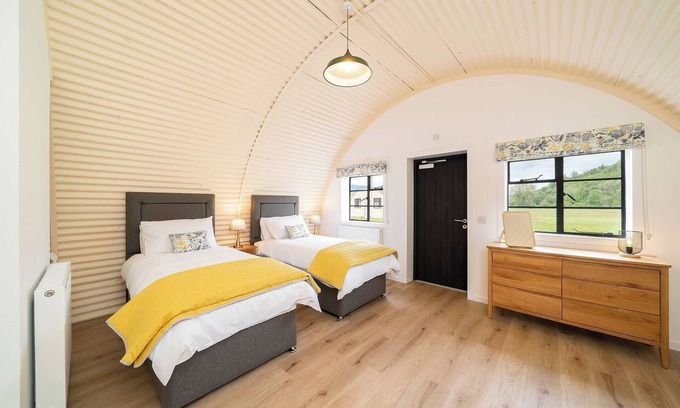 Crieff Cabina | Hut 37 Cultybraggan Camp
