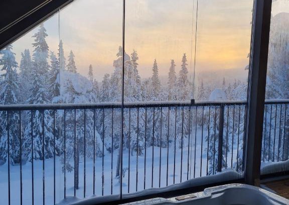 Syote Casa | Huvila Hukanhuippu
