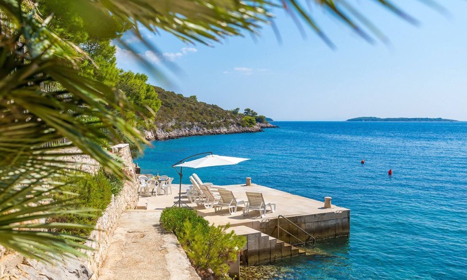 Hvar Casa | Hvar's Incredible Villa with Private Beach and Pool