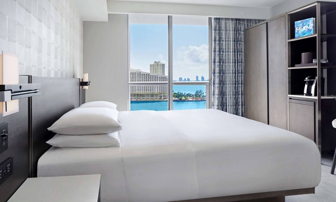 Brickell Hotel | Hyatt Centric Brickell Miami