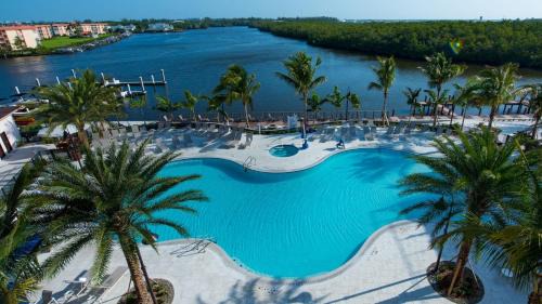 Naples Hotel | Hyatt House Naples 5th Avenue