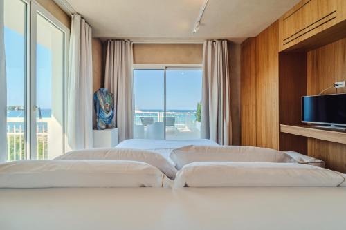 Mondello Casa | Hybrid Icon Rooms Gallery