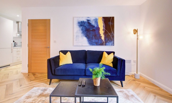 Lavender Fields Apartamento | Hybrid Resi - Mitcham |3 Bed Apartment
