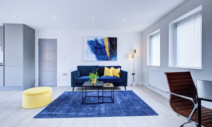 Hillingdon Apartamento | Hybrid Resi - Uxbridge|2 Bed Apartment