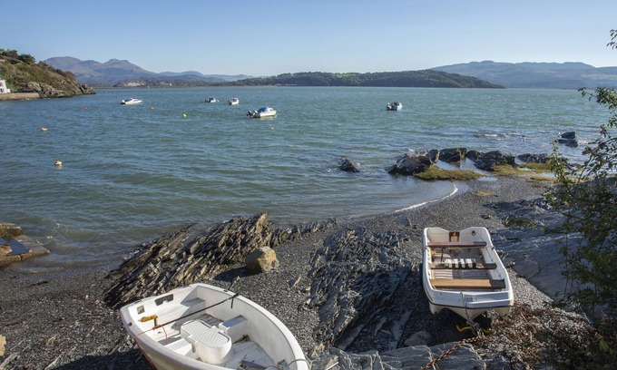 Borth-y-Gest Cabaña | Hyfrydle