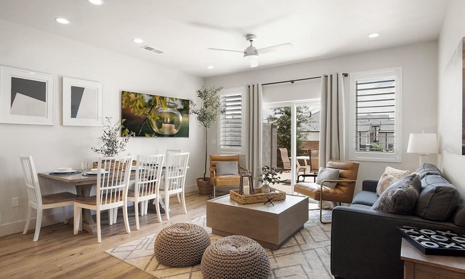 Washington Fields Condominio | Hygge House | EV Charger