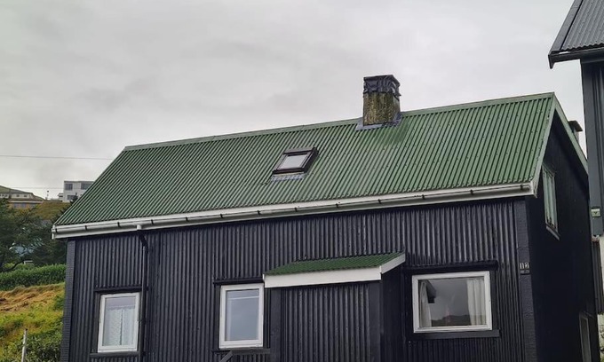 Vestmanna Casa | Hyggeligt gammelt hus i Vestmanna