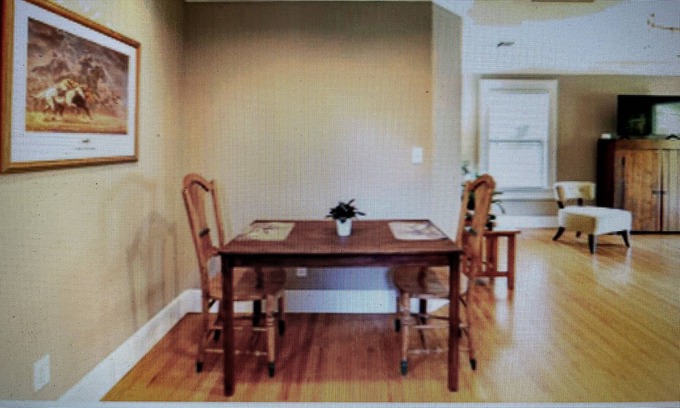 Hancock Apartamento | Hype Park charming garage apartment