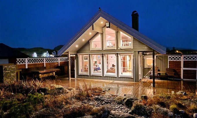 Botnhamn Casa | Hytte i Tromsø, Brensholmen