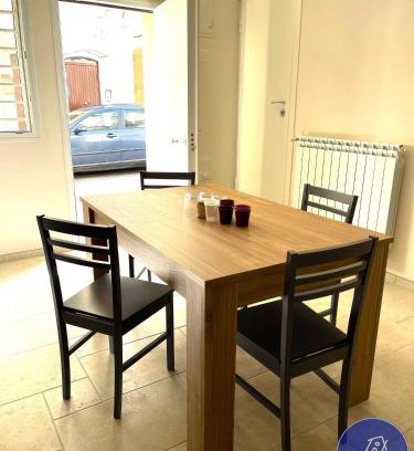 Mola di Bari Apartamento | I CASERE D V'NGINZ - HOLIDAYS APARTMENTS