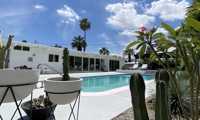 Sunmor Casa | I Dream Of Palm Springs