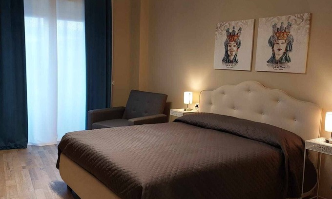 Porticato Apartamento | I Due Mori-Giardini Naxos holiday home