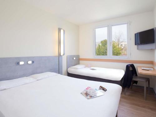 Aubagne Hotel | ibis budget Aubagne Paluds Agora