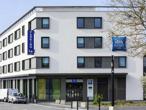 Montigny-le-Bretonneux Hotel | ibis budget Saint Quentin Yvelines - Vélodrome