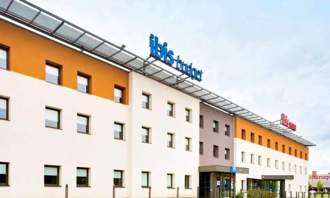 Montceau-les-Mines Hotel | ibis budget Montceau les Mines