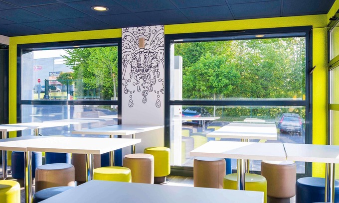 Montgermont Hotel | ibis budget Rennes Route de Saint Malo