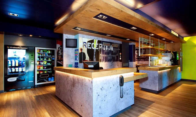 Velizy-Villacoublay Hotel | ibis budget Vélizy