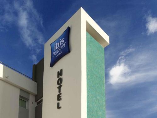 Vitry-sur-Seine Hotel | ibis budget Vitry sur Seine N7